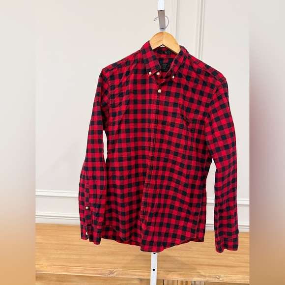J. Crew Other - J. Crew Red and Black Casual Button Down Shirt